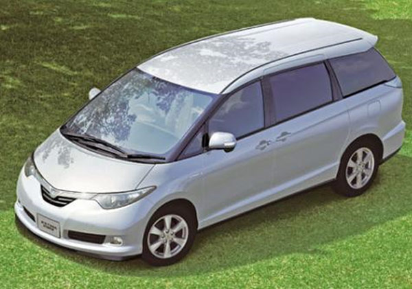 Toyota Sienna Hybrid car, malaysia car portal, malaysia free selling car submit, car classified, malaysia car blog, malaysia car forum, new car, used car, malaysia new car, malaysia used car, car gallery, car reviews, car news updates, motorsport news update