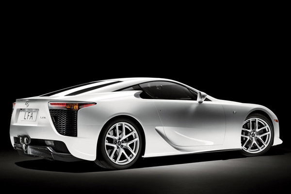 Malaysia Lexus Car Review - Lexus LFA 2010 - Malaysia car portal - malaysia automotive, car accessories, car brand and car models, malaysia car racing, malaysia f1, malaysia car classified